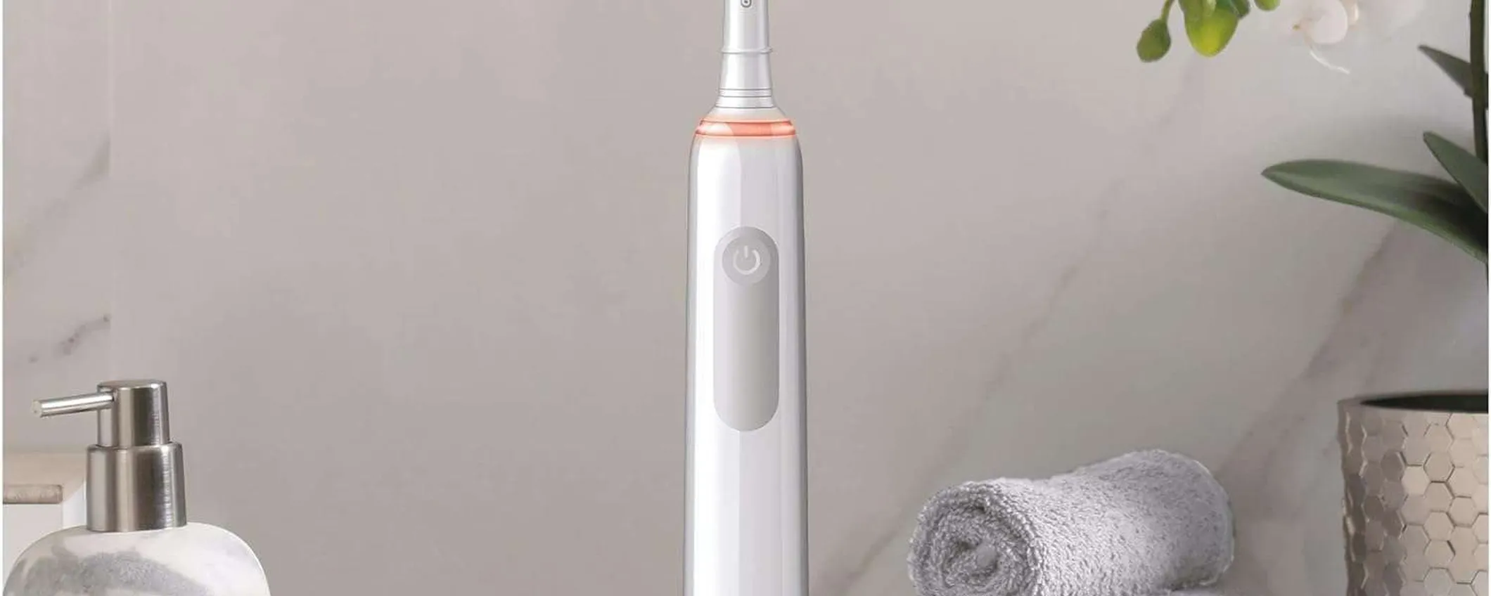 Oral-B Pro 3 3500N in offerta su Amazon: il re degli spazzolini elettrici