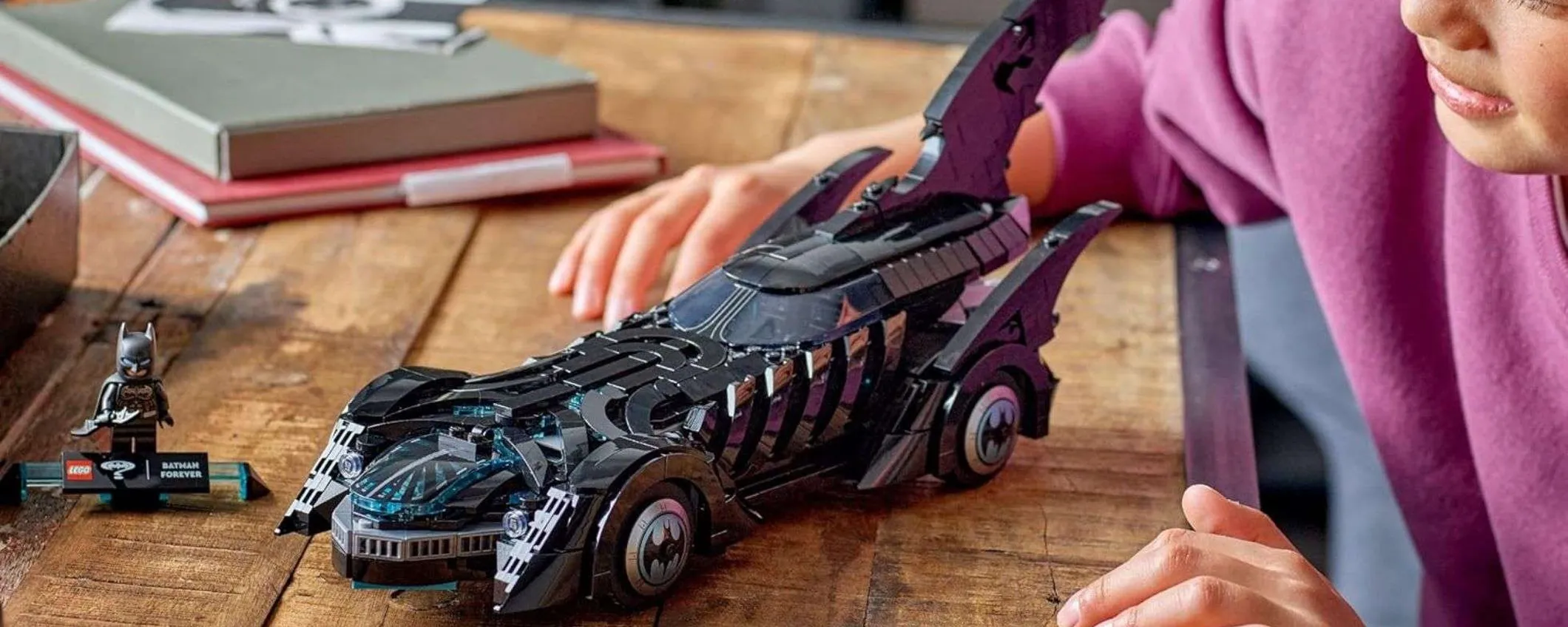 La LEGO Batmobile è in sconto primaverile su Amazon: un incredibile set da collezione