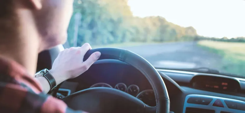 Come risparmiare fino al 15% sull'assicurazione auto con una carta prepagata