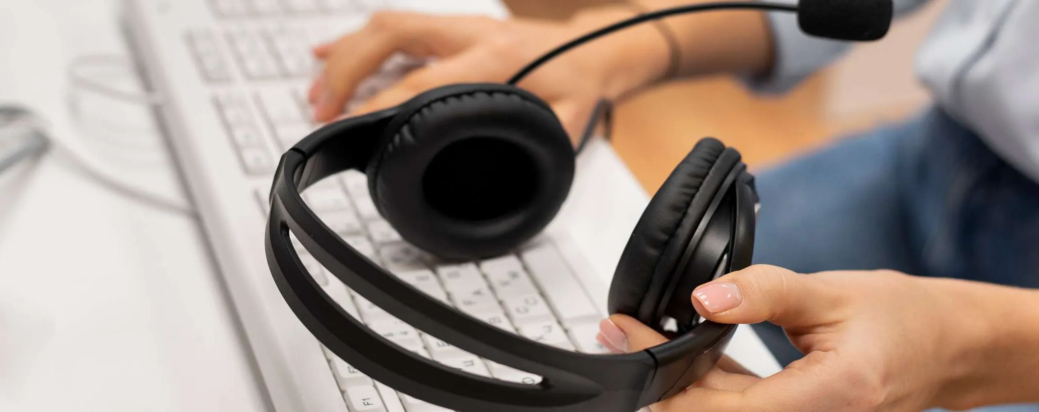 Luce e Gas: i consigli di Arera per difendersi dai call center