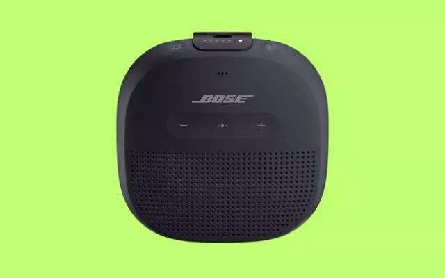 Bose SoundLink Micro in offerta a meno di 90€ grazie allo sconto del 30%
