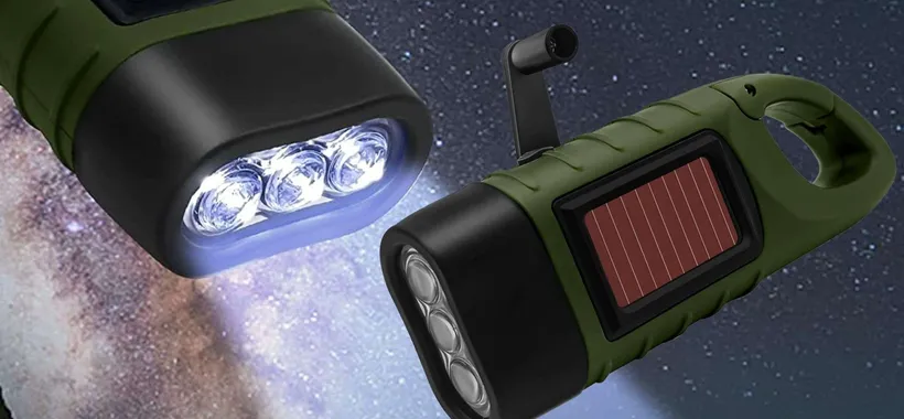 Bastano 7€ per questa torcia solare PAZZESCA: sconto 47% su Amazon