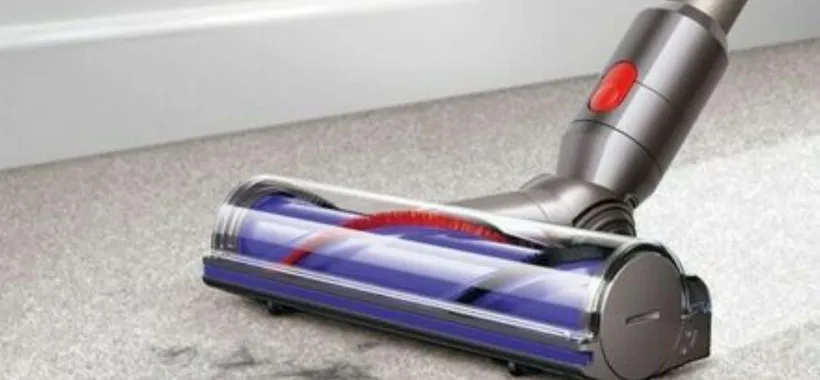 Dyson V8 Motorhead al prezzo più basso di sempre