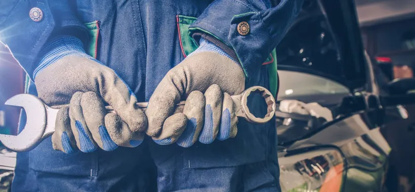 Attacco informatico a una nota catena di negozi colpisce i dati di migliaia di utenti