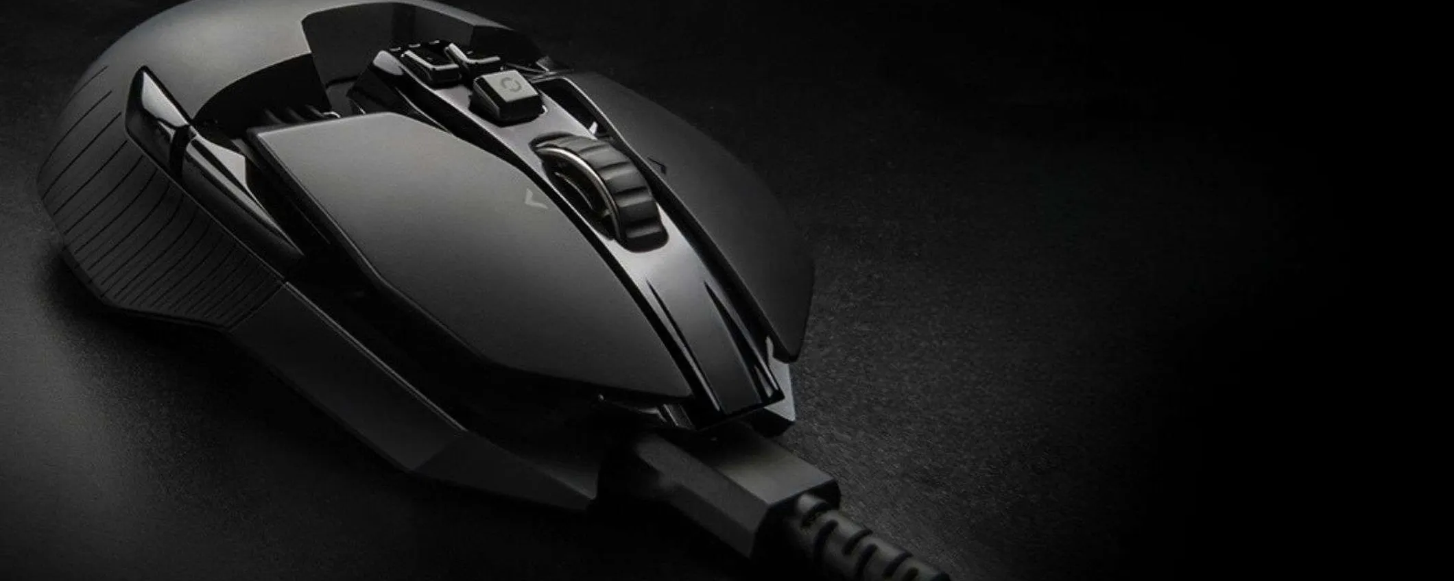 Logitech G903 Lightspeed, sconto del 30%: sensore Hero 25K e autonomia estrema