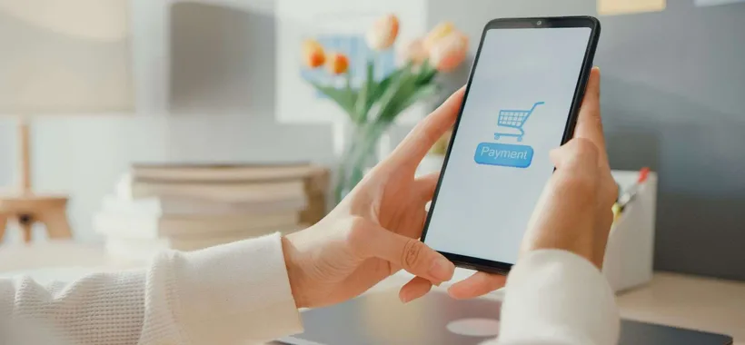 Acquisti online, arriva il tasto che tutti aspettavano per resi e recesso