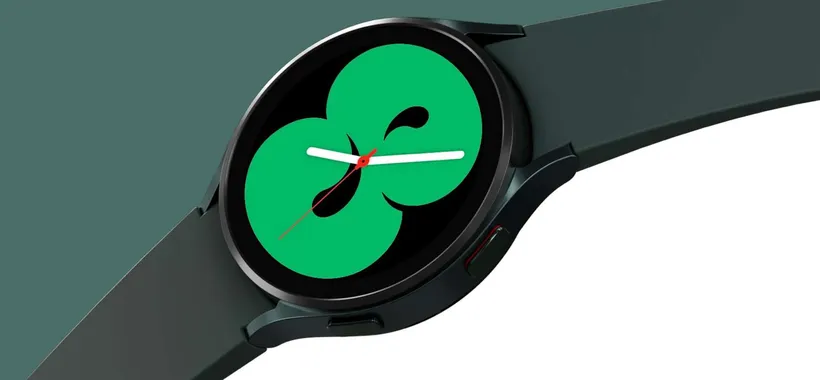 Samsung Galaxy Watch 4, una linea bianca sul display fa temere il peggio