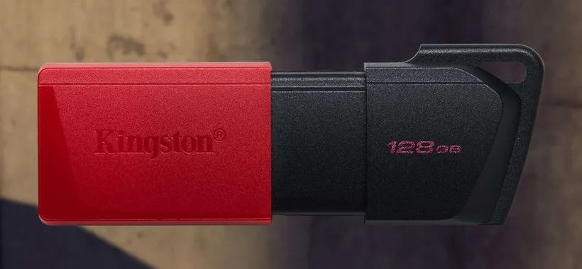 Kingston, chiavetta USB 128GB a 8€: sconto SHOCK del 45% su Amazon