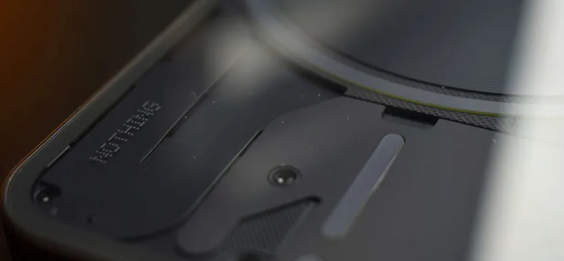 Con Nothing Phone 4a Pro torna il Glyph Matrix, ma in formato compatto