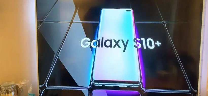 Samsung Galaxy S10 nello spot televisivo ufficiale