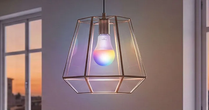 Bastano 9,99€ per la celebre lampadina smart multicolore TAPO di TP-Link