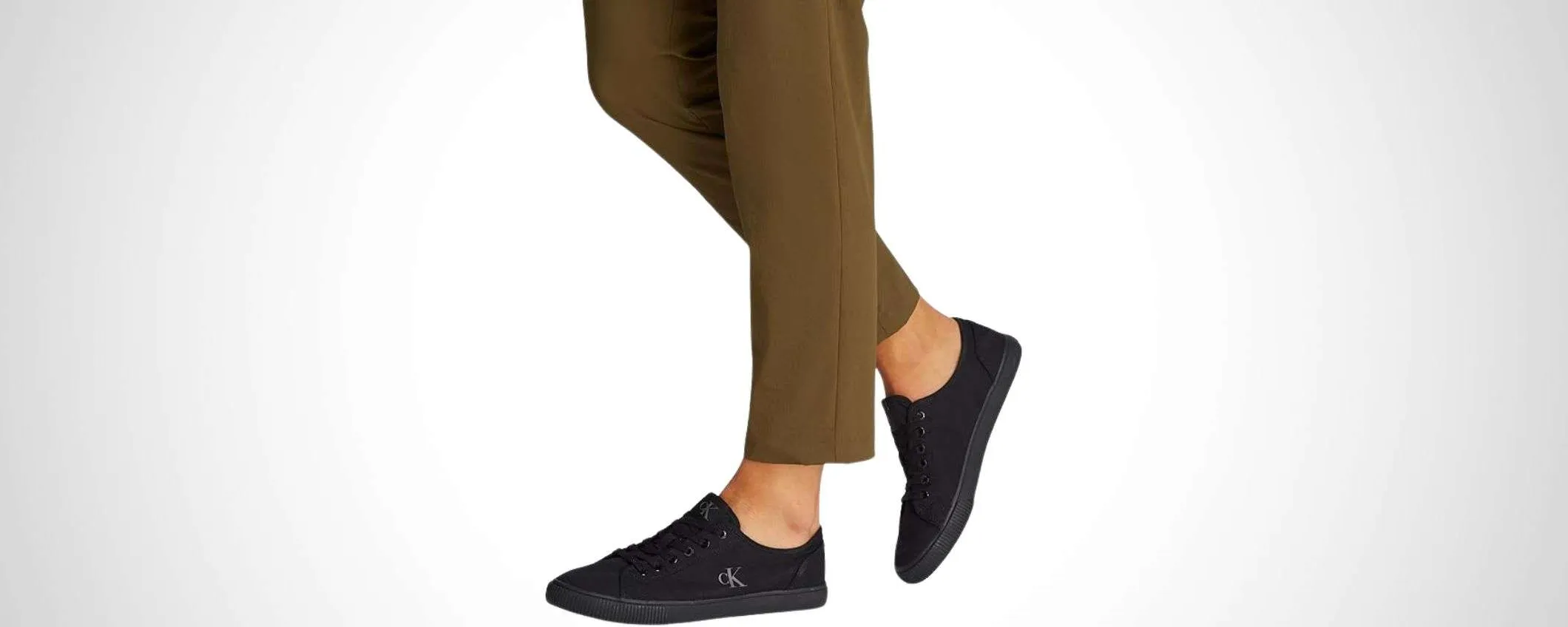 Sneaker Calvin Klein su Amazon: SVENDITA TOTALE con sconti al 50%