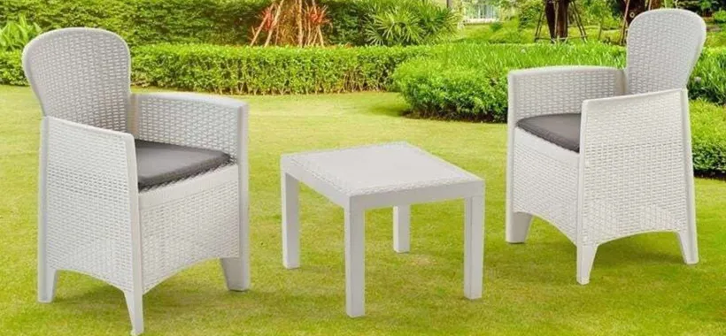 Poltrone e tavolino da giardino, kit 3 pezzi a 68€: POCHISSIMI pezzi, va a ruba