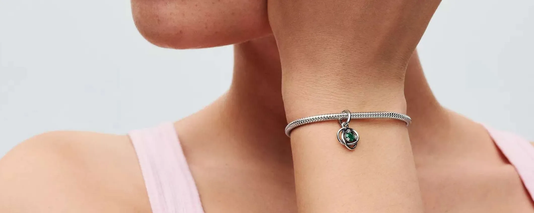 Pandora lancia la promo estiva: sconti fino al 40% sui gioielli più amati
