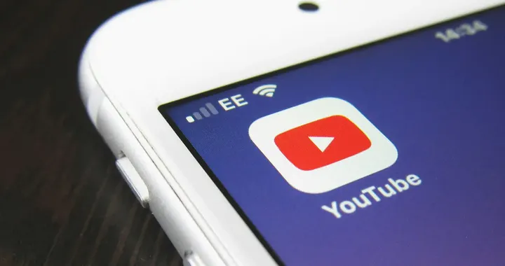 YouTube, sparisce la scheda dedicata alle iscrizioni (che trasloca in alto)