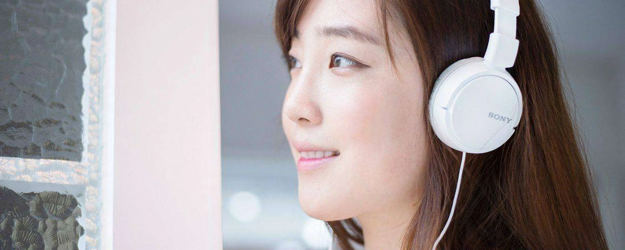 Queste cuffie Sony costano 9€ su Amazon: DA PRENDERE SUBITO