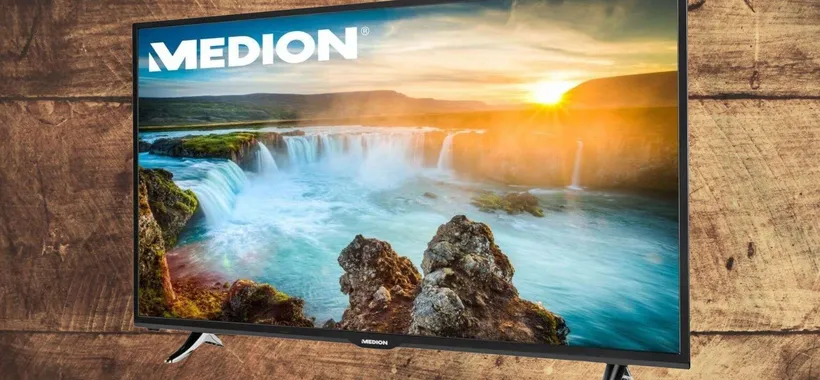 Smart TV 4K 50" a 269€: prezzo SPETTACOLARE, pochissimi pezzi disponibili