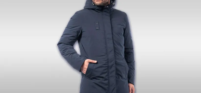 Giubbotto impermeabile da uomo, bello e caldo in forte sconto: risparmi oltre il 50%