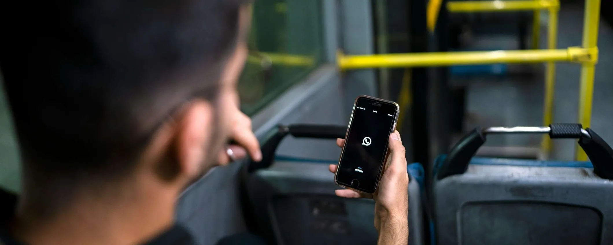 WhatsApp prepara i nomi utente: addio al numero di telefono nelle chat?