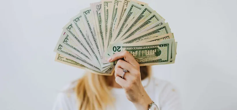 Conto a zero spese e 100€ in regalo su Amazon aprendo oggi SelfyConto: ecco la promo