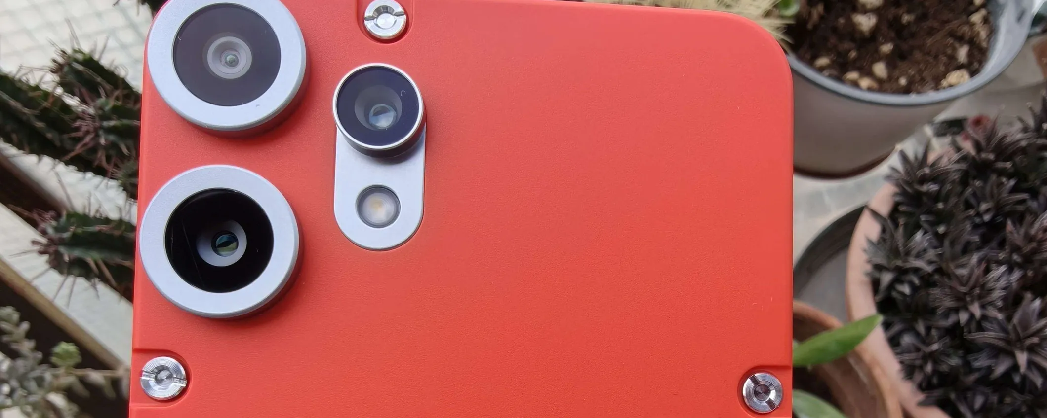 CMF Phone 2 Pro: è lui lo smartphone più bello del 2025? (recensione)