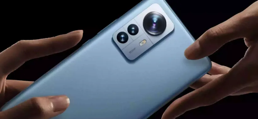 Xiaomi 12 in offerta a 354€: è il RE della fascia media