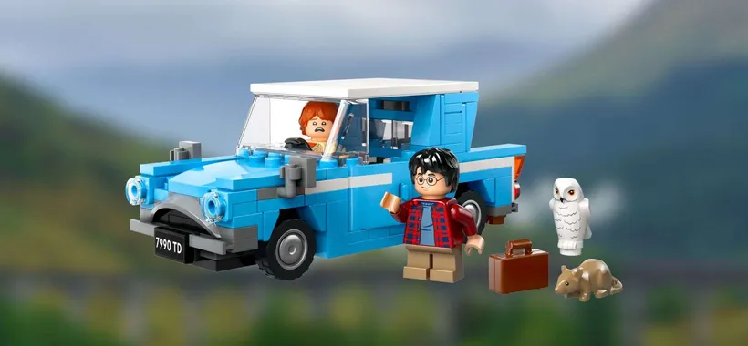 La Ford Anglia Volante LEGO di Harry Potter è in offerta su eBay