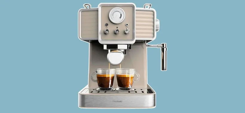 Design vintage e funzionalità moderne: la macchina del caffè Cecotec tua a PREZZO REGALO