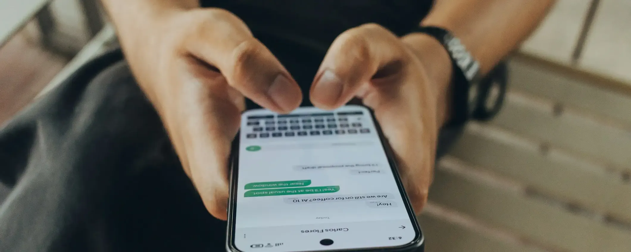 WhatsApp testa i profili pubblici per gli amministratori