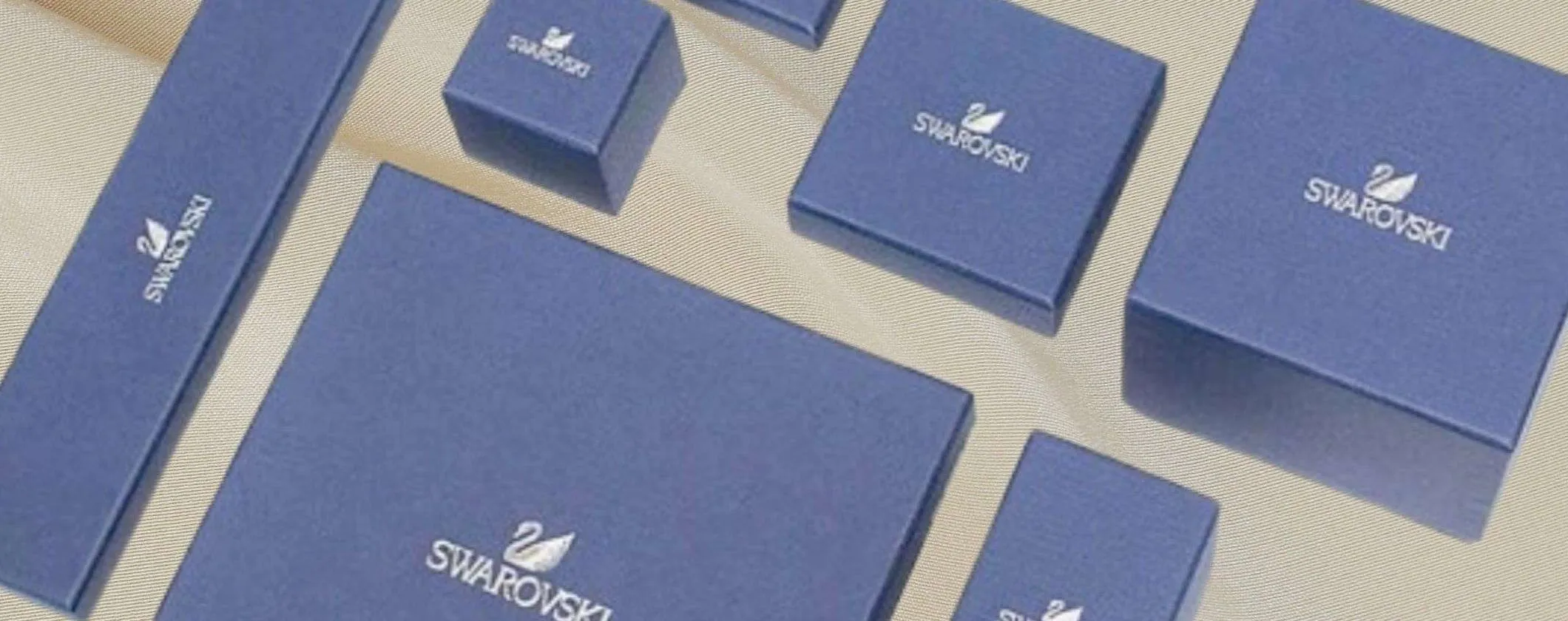 Swarovski da 38€ su Amazon: prezzi SHOCK con l'assaggio Festa Offerte Prime