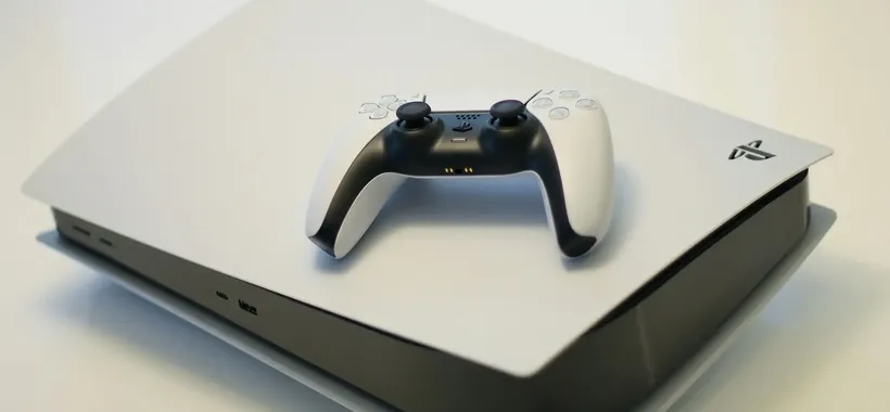 PlayStation dice addio ai giochi su disco: dal 2028 tutte le nuove uscite saranno solo digitali