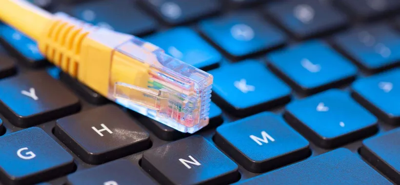 Fibra: secondo Adiconsum le offerte degli operatori non sono trasparenti