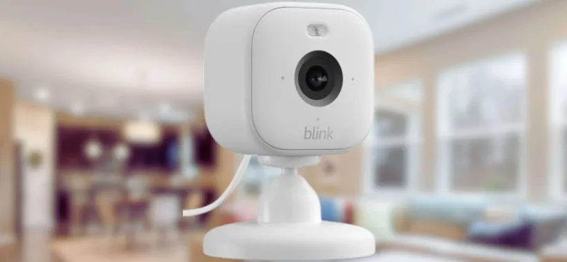Solo 15,90€ per la super videocamera Blink Mini 2 con luce LED: sconto 55%