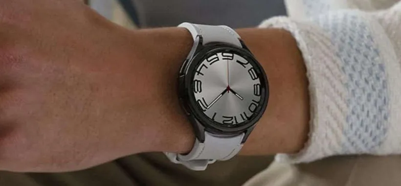 Samsung Galaxy Watch6 Classic, sconto del 45%: lo paghi meno di 250€