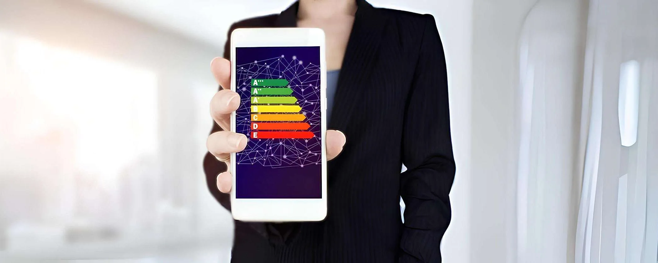 Smartphone e tablet, tutto sta per cambiare: cos'è l'etichetta energetica