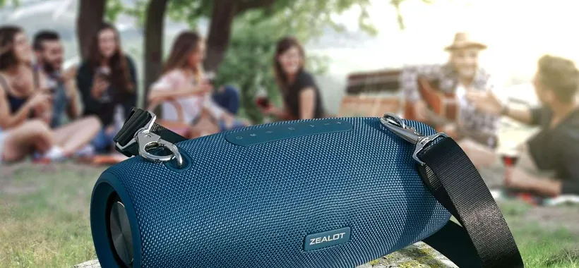 Questa potente cassa Bluetooth portatile è in offerta su Amazon: prezzo giù del 30%