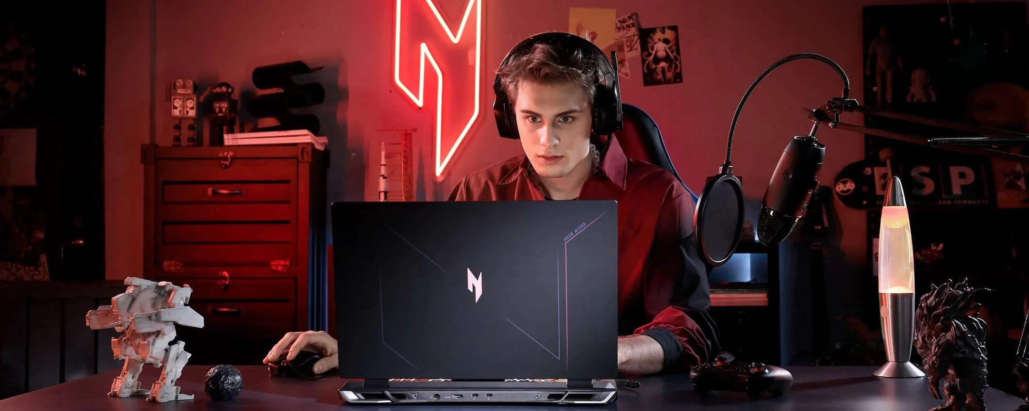 Questo notebook da gaming Acer Nitro è in offerta ad un OTTIMO PREZZO (-500€)