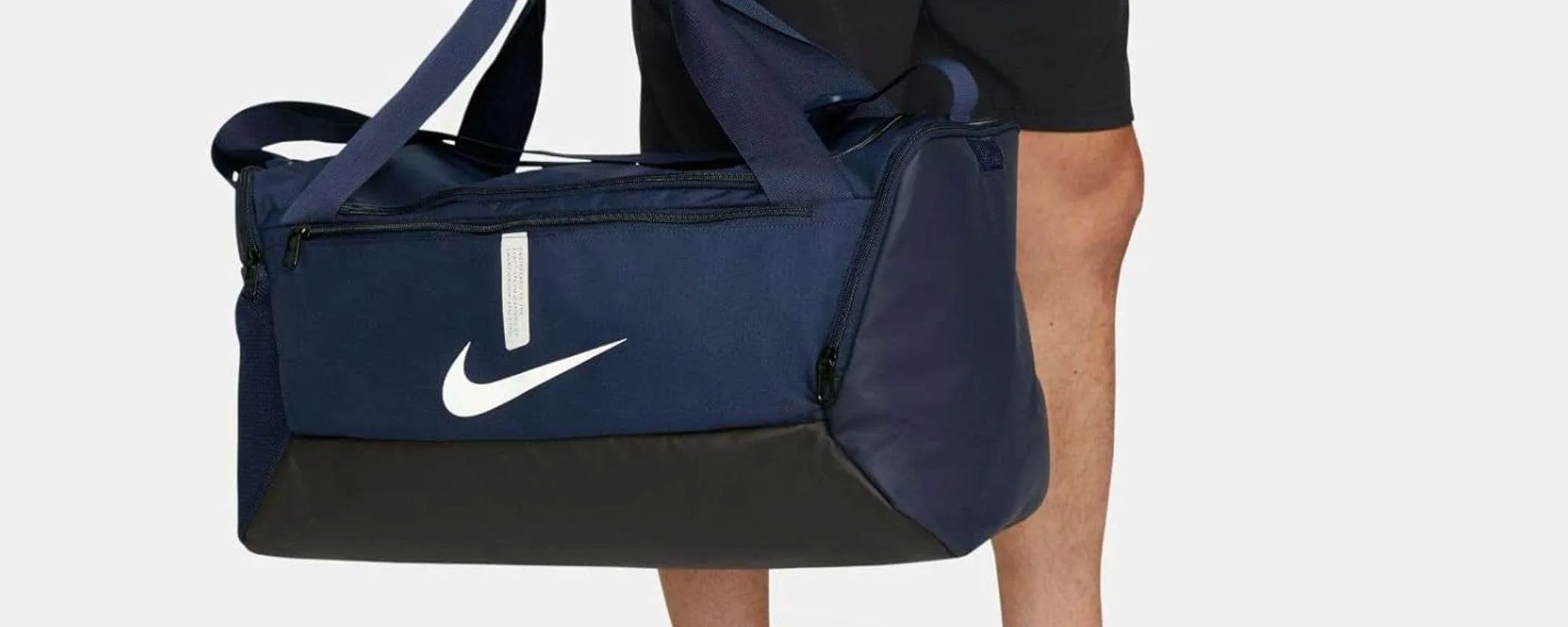 Borsone Nike Academy Team a 24 99 su Amazon va a RUBA