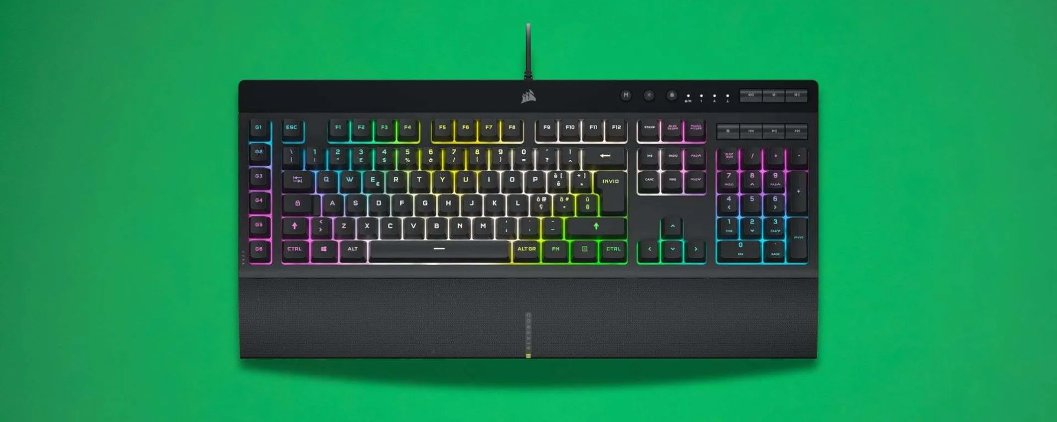 SUPER sconto Corsair: la tastiera RGB da gioco a metà prezzo su Amazon