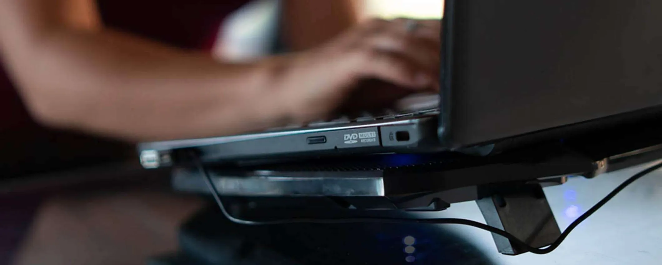 Le migliori basi di raffreddamento per PC portatili del 2026