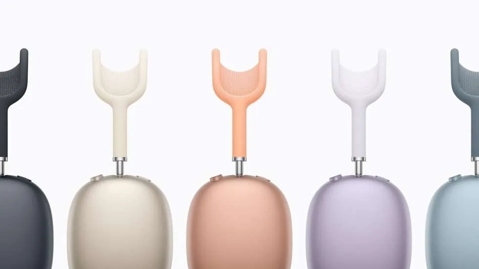 AirPods Max 2: suono più potente, audio lossless e traduzione in tempo reale