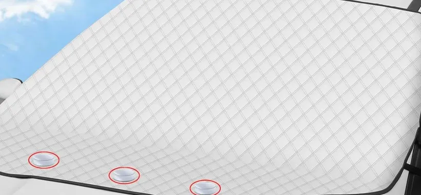 Il miglior PARASOLE per auto (a 4 strati) è in offerta LAMPO su Amazon