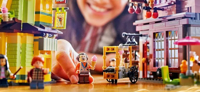 Set LEGO Harry Potter: costruisci due iconici negozi con questo kit in offerta