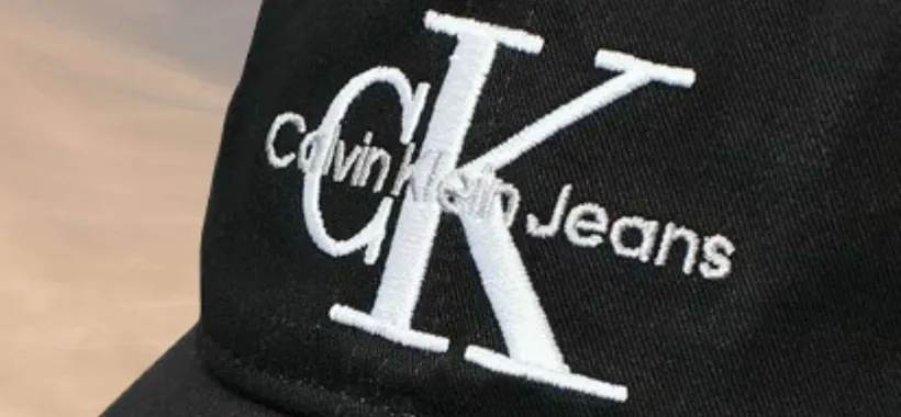Calvin Klein da 11€ su Amazon: promo STREPITOSE su una valanga di articoli