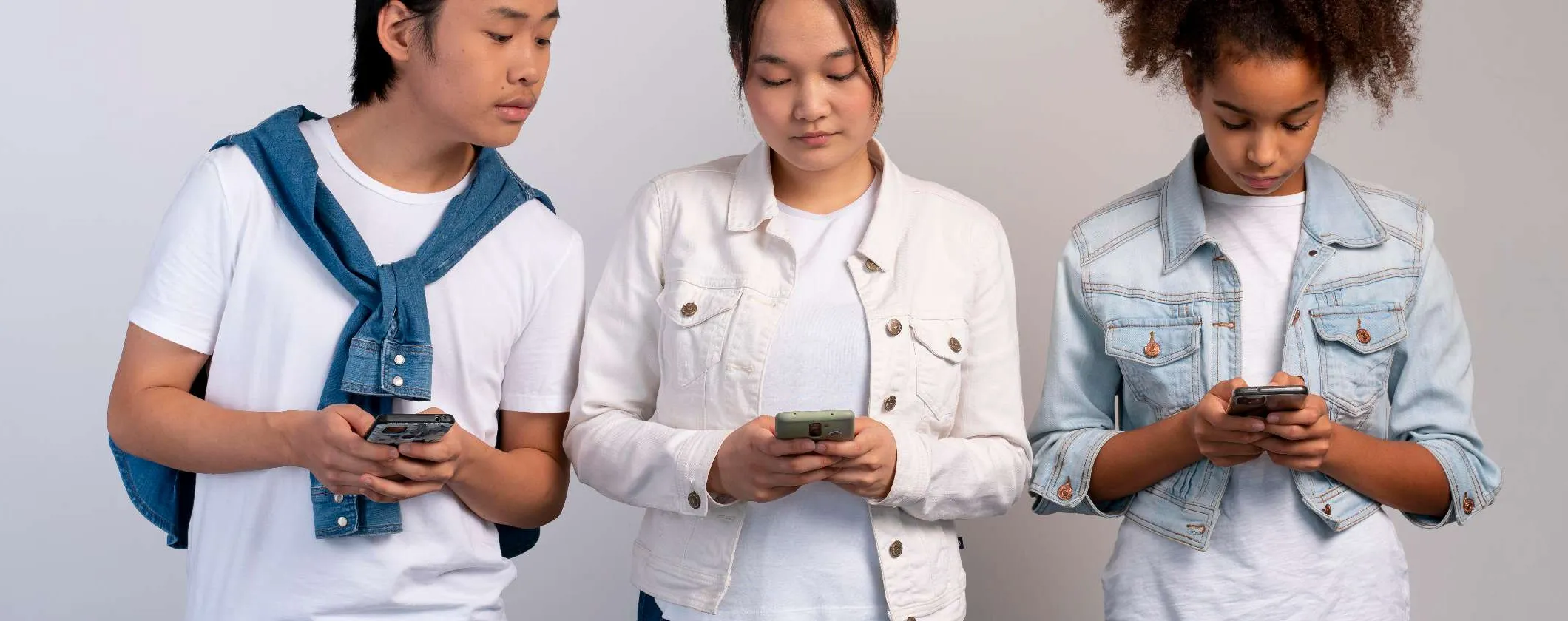 Troppi pericoli digitali per i teenager
