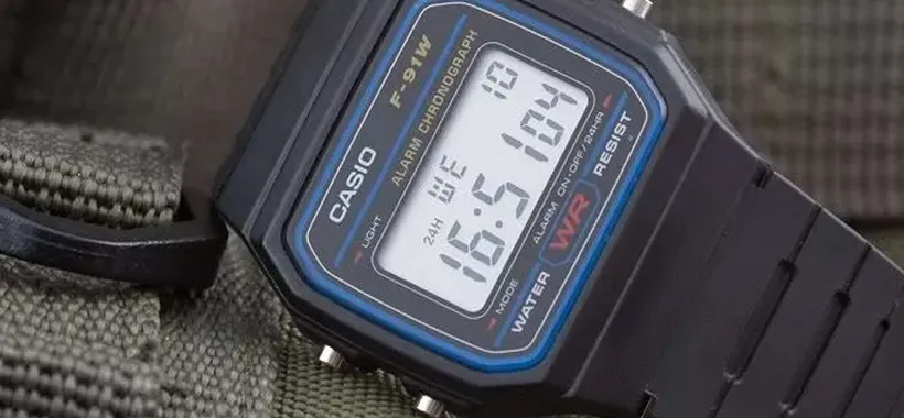 Orologio CASIO nero, un'idea regalo conveniente per Natale: offertissima a meno di 20€