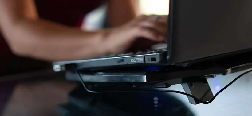 Le migliori basi di raffreddamento per PC portatili del 2026