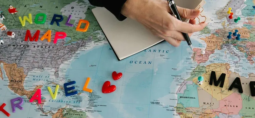 7 Strumenti AI per pianificare un viaggio