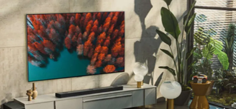 Smart TV LG OLED evo con piedistallo a 1 euro in super offerta a 998€ da Unieuro