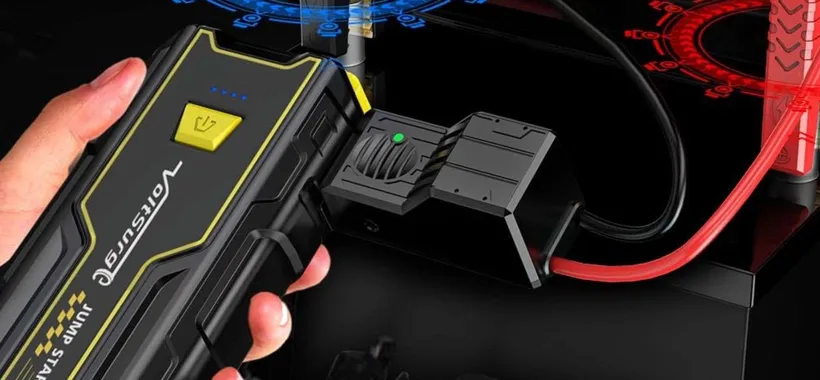 Batteria auto a terra? Questo avviatore in OFFERTA ti salverà (-38%)